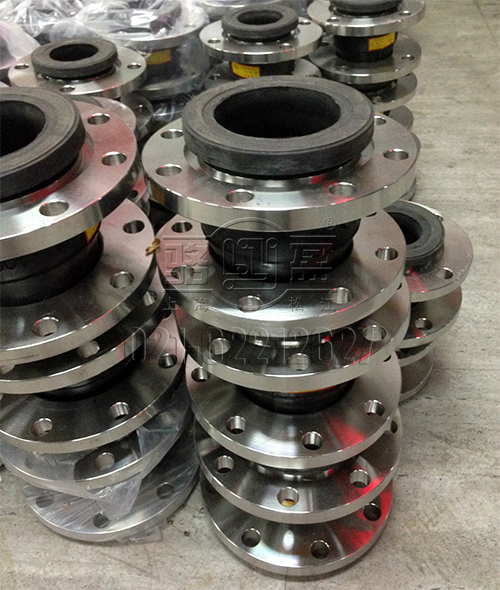 不銹鋼橡膠軟接頭備貨現場