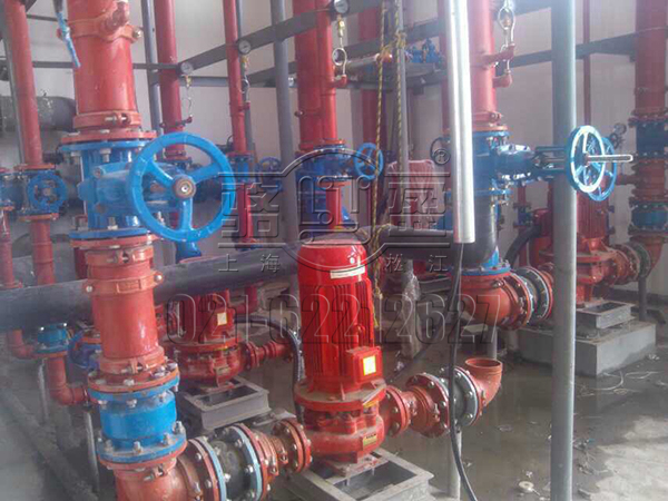 螺紋絲扣橡膠接頭發貨現場