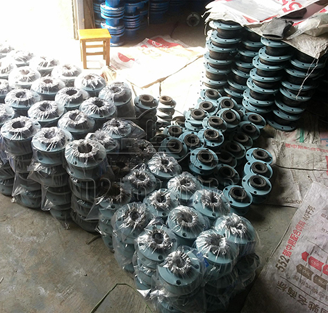 耐油橡膠接頭使用現場