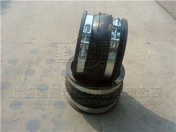 使用卡箍連接橡膠接頭的優(yōu)點(diǎn)